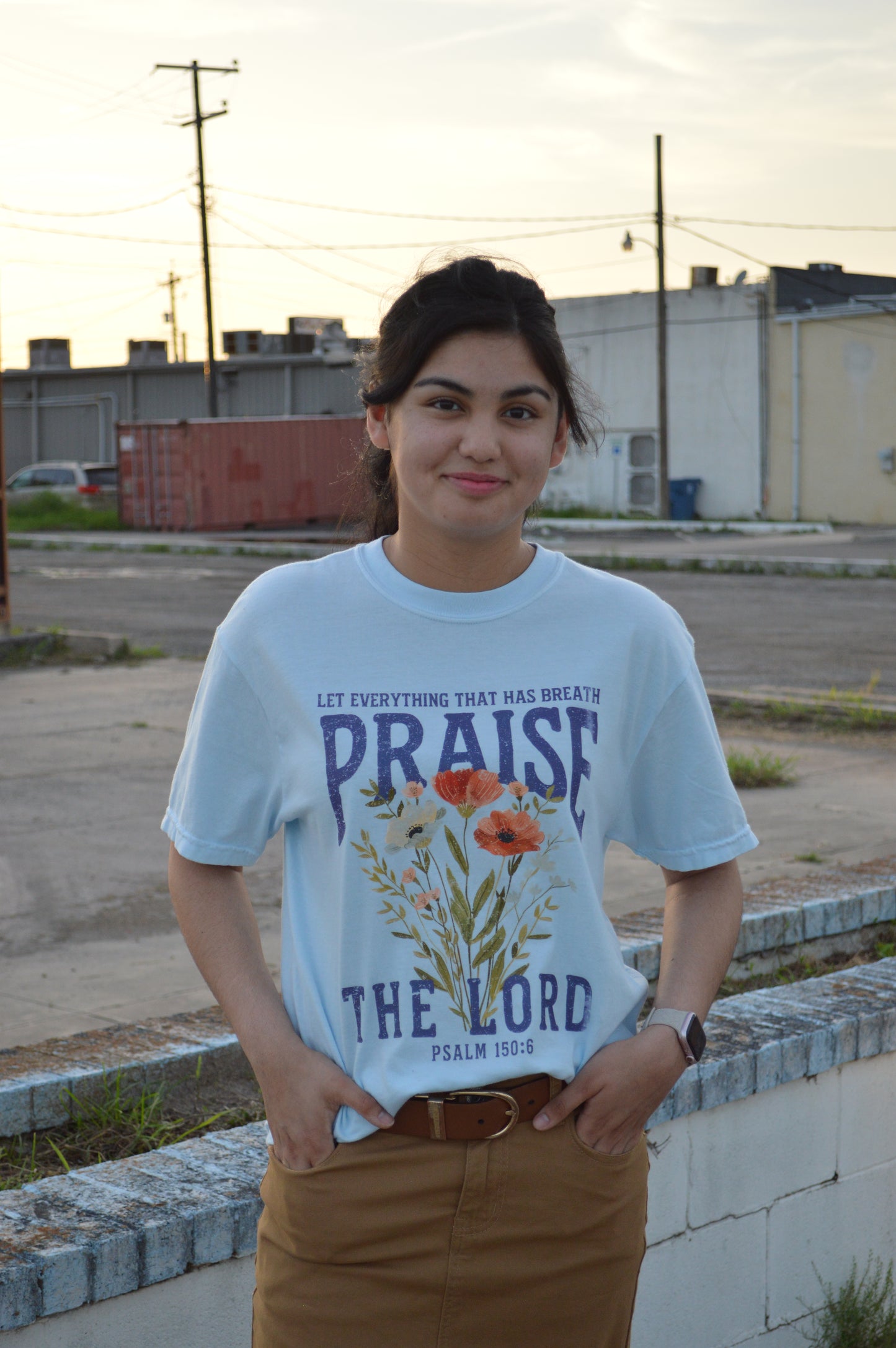 Praise the Lord Tee
